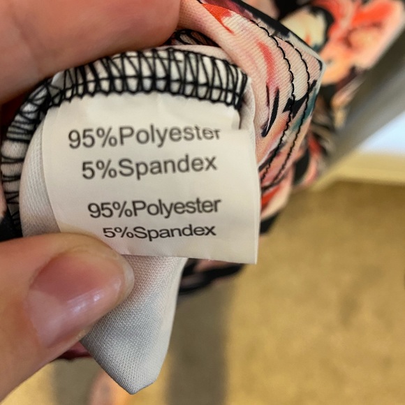 Floral dress - Picture 3 of 4